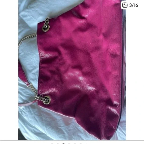 Gucci Fuchsia Patent Leather Soho Shoulder Bag